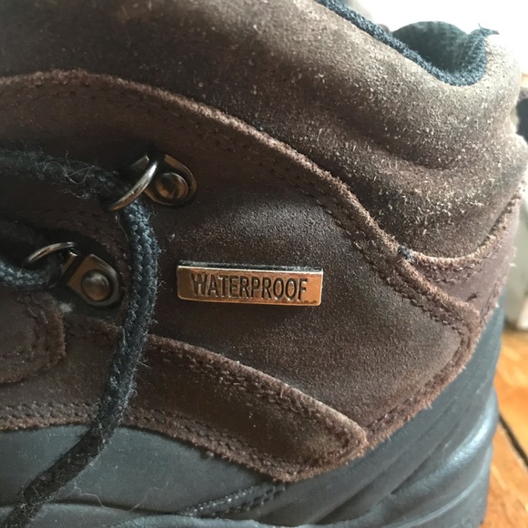 Leather Winter Waterproof Thinsulate Ankle High Boots by Hush Puppies Size 5.5 - Picture 3 of 12